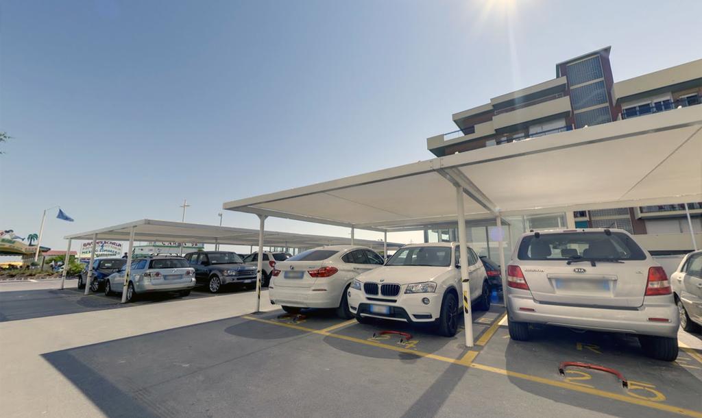 Hotel Margareth Riccione Bagian luar foto