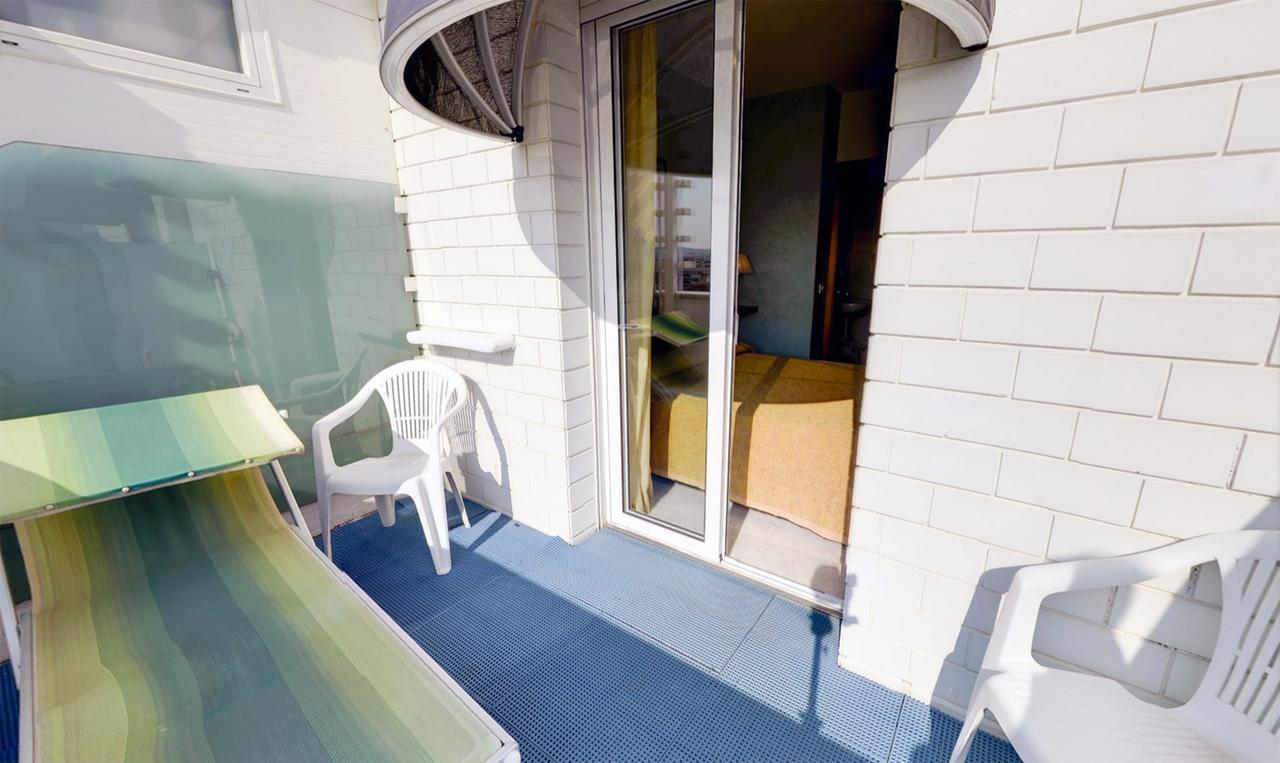 Hotel Margareth Riccione Bagian luar foto